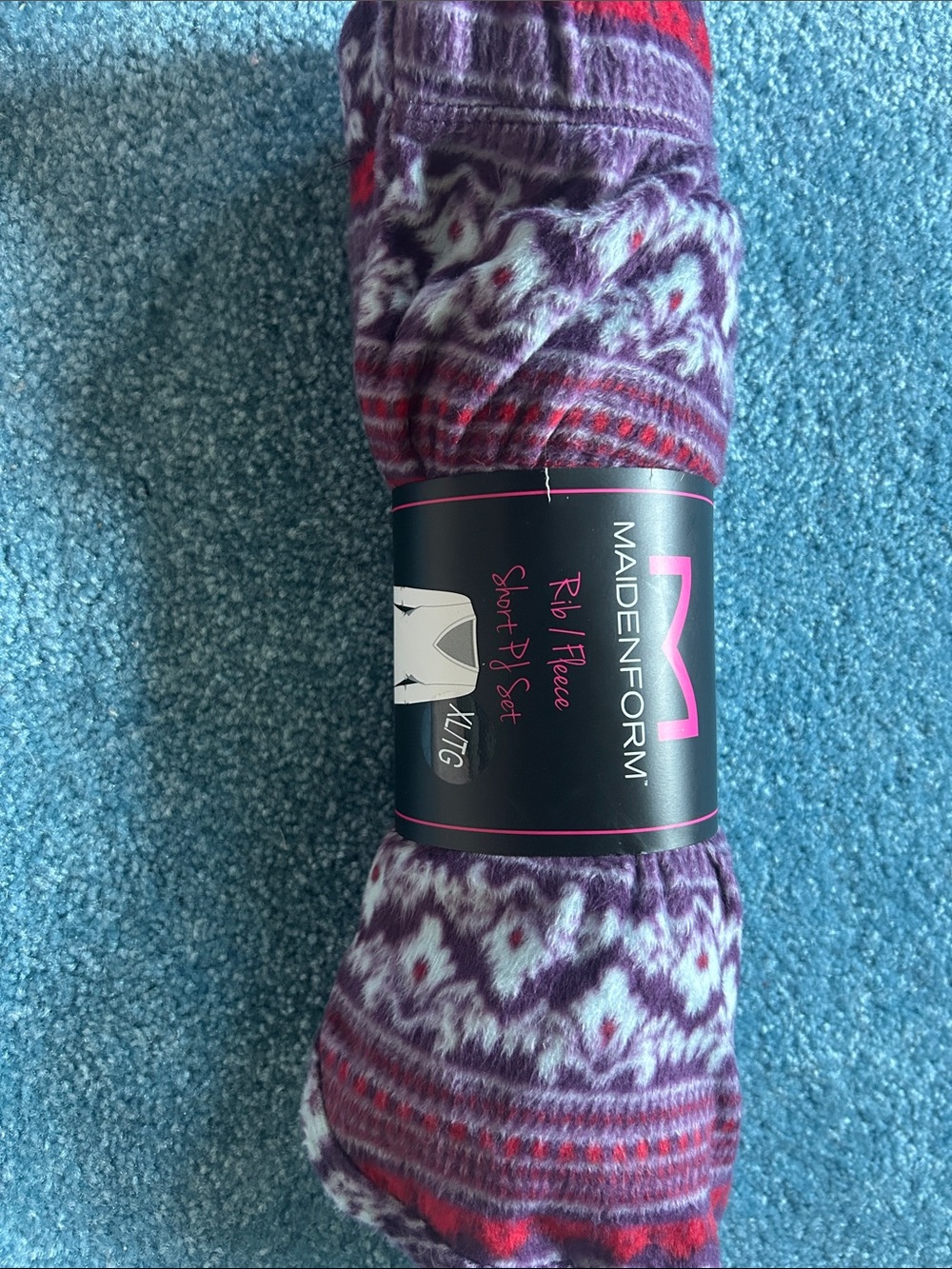 Maidenform Purple and Red Rib Fleece Short Pajama Set